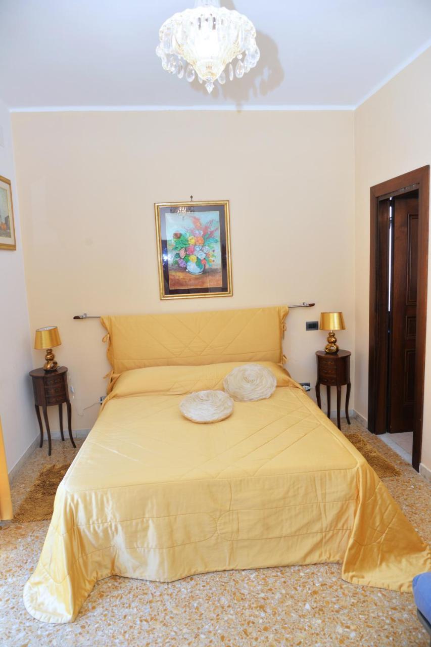 Friendly House Rome Vila Exterior foto