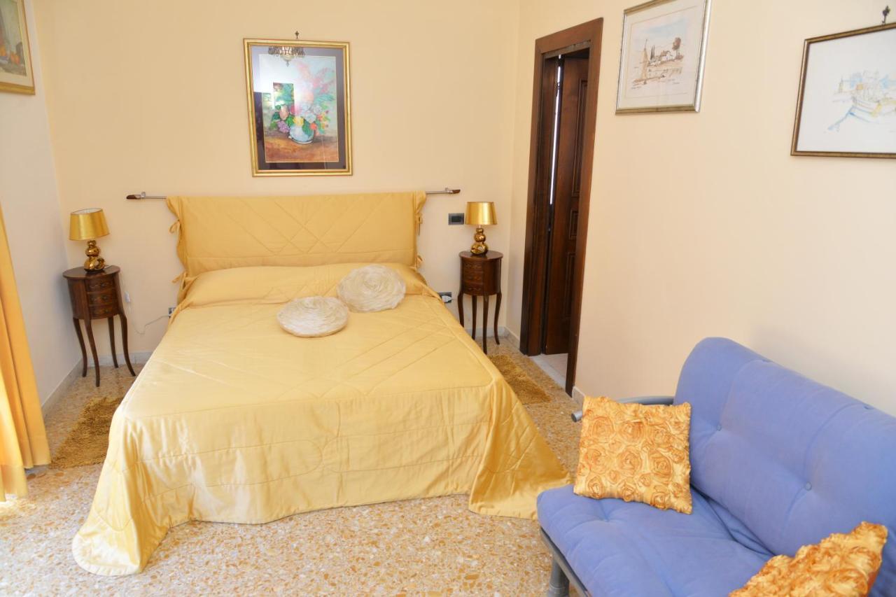 Friendly House Rome Vila Exterior foto